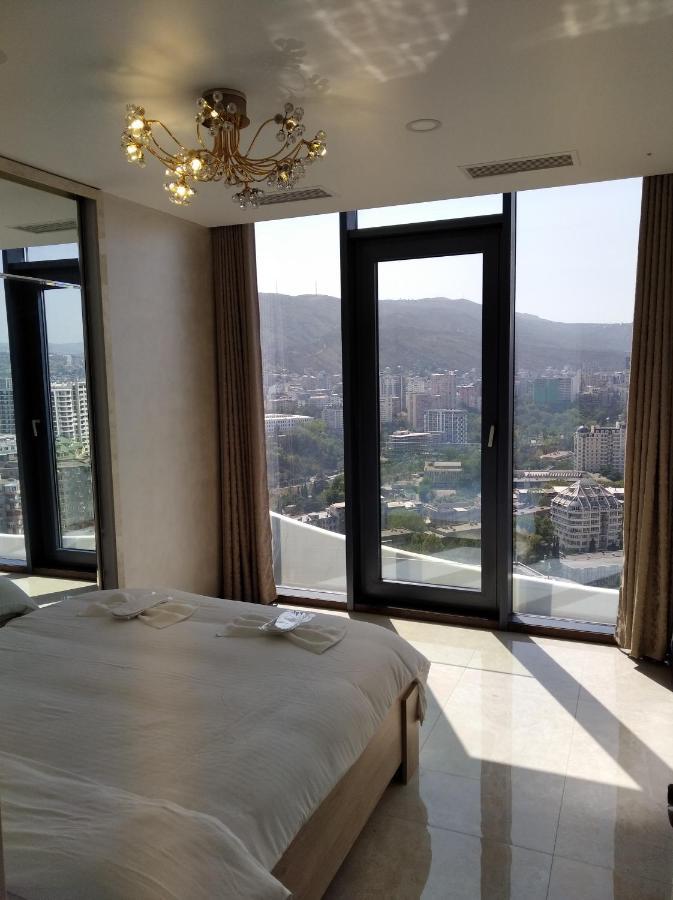 King David Tbilisi Apartment Bagian luar foto